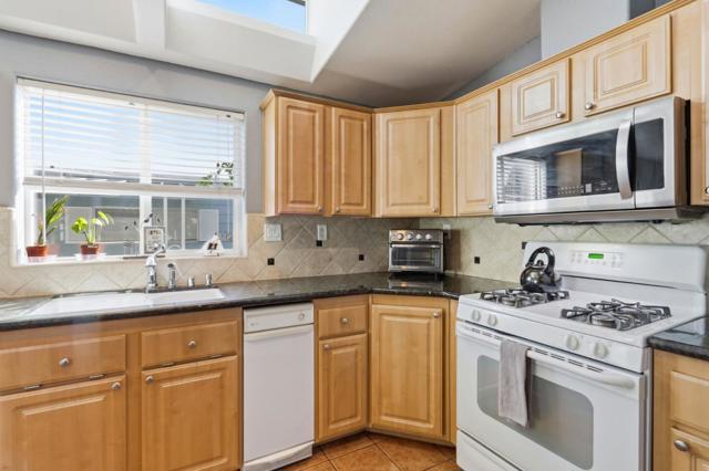 125 N Mary Avenue, Sunnyvale CA: https://media.crmls.org/mediaz/60b600de-d148-4818-9de6-655c7830df23.jpg