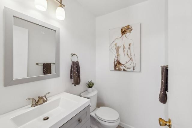 342 Carolina Lane, Palo Alto CA: https://media.crmls.org/mediaz/60b74fa9-fb03-4c60-a90f-1d8b6e47a2b6.jpg