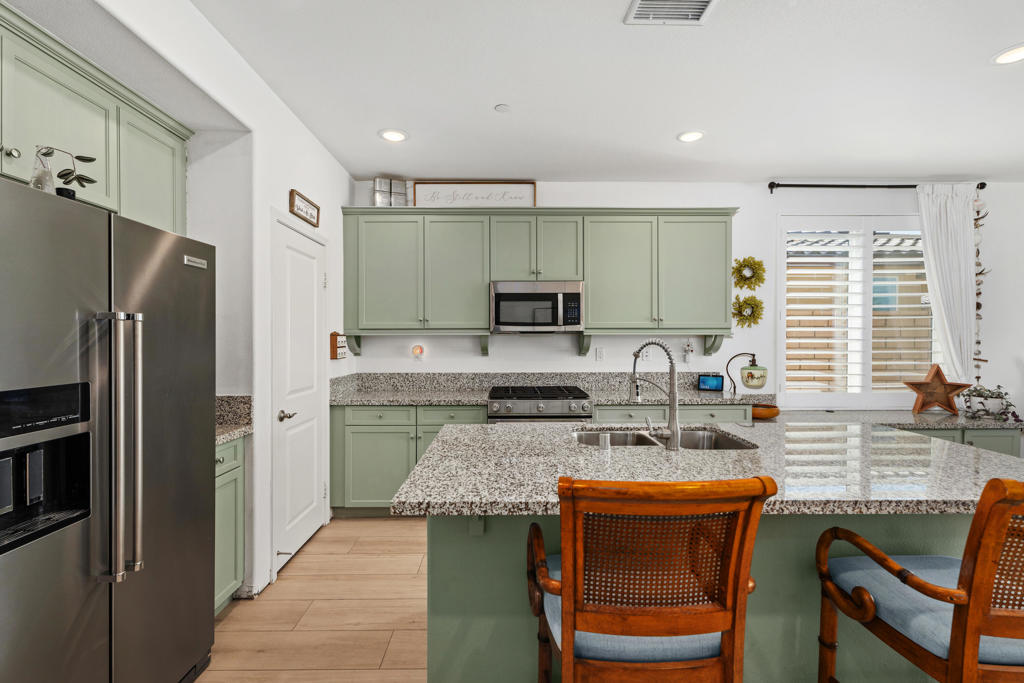 MLS #219137791DA image #5