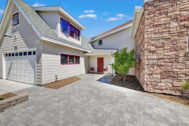 3003 Fried Avenue, San Diego CA: https://media.crmls.org/mediaz/60b90e68-2217-4a9e-b046-a6059446044c.jpg