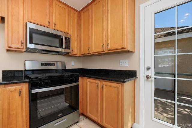 Detail Gallery Image 17 of 35 For 821 Skysail Ave, Carlsbad,  CA 92011 - 2 Beds | 2 Baths