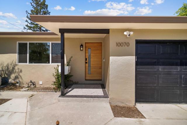 10070 Lyndale Avenue, San Jose CA: https://media.crmls.org/mediaz/60b97057-0e88-4ff8-91de-5a3fd3e49ab4.jpg