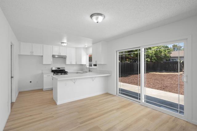 Detail Gallery Image 15 of 37 For 6518 Tanglewood Rd, San Diego,  CA 92111 - 3 Beds | 1 Baths