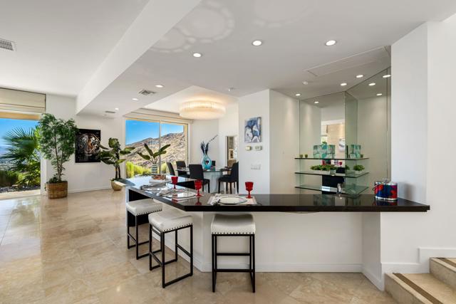 3295 Tiger Tail Lane, Palm Springs CA: https://media.crmls.org/mediaz/60bad478-fee6-45fb-9c23-aa418249d542.jpg