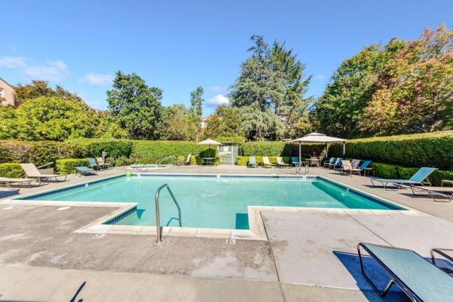 150 Holly Court, Mountain View CA: https://media.crmls.org/mediaz/60bb9846-f099-45aa-afce-31194dddfeb0.jpg