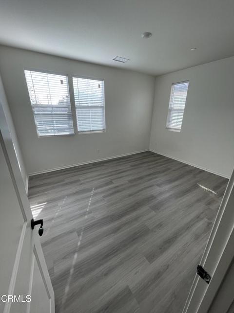 3141 E Yountville Drive, Ontario CA: https://media.crmls.org/mediaz/60bc5186-68ea-4551-b98e-00db5a944e61.jpg