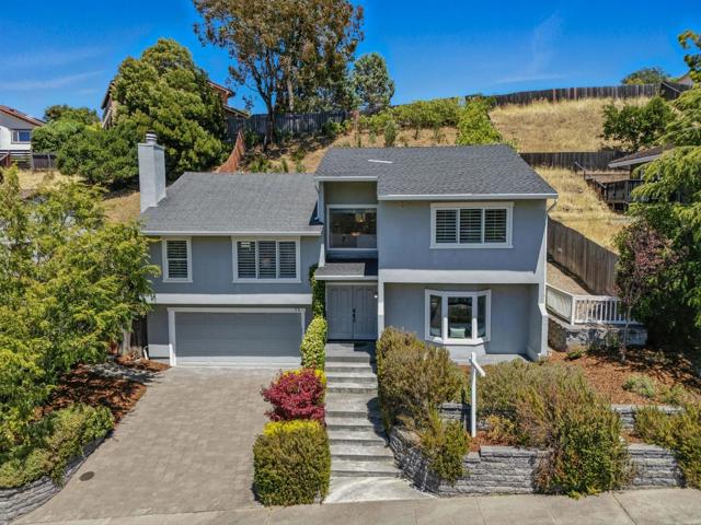 71 Club Drive, San Carlos CA: https://media.crmls.org/mediaz/60bc6e9e-ada2-4829-bb42-ea3be4fb281d.jpg