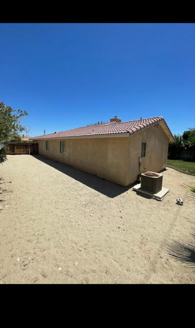 13205 Santa Ysabel Drive, Desert Hot Springs CA: https://media.crmls.org/mediaz/60bd52db-dc1f-44de-90ca-7ae2178fe47b.jpg