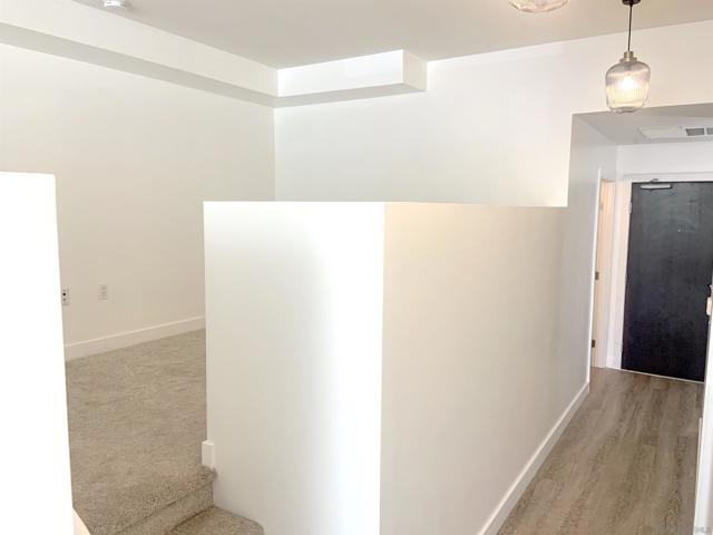 889 Date St, San Diego CA: https://media.crmls.org/mediaz/60c1772c-7e2e-4c6a-b784-2a7e6c193de0.jpg