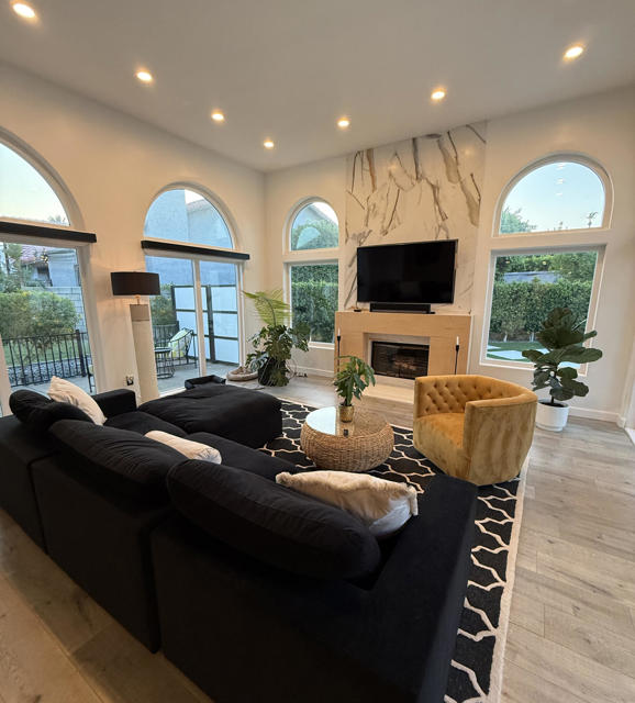 68716 Avenida Diosa, Cathedral City CA: https://media.crmls.org/mediaz/60c1c7c8-5fab-4364-958a-a76342665544.jpg