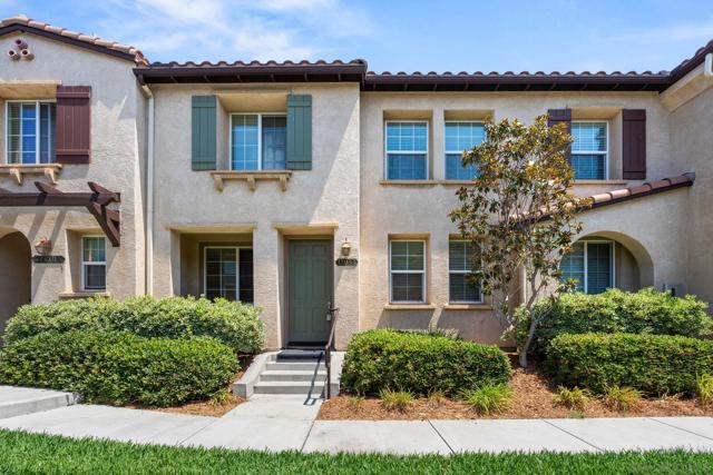 13033 Lamia Point, San Diego CA: https://media.crmls.org/mediaz/60c2675a-4790-4e2c-8514-d71222117a1b.jpg
