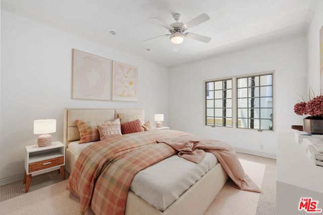 16718 Via Pacifica, Pacific Palisades CA: https://media.crmls.org/mediaz/60c2dfa0-f512-4e77-8d78-34421ec2d170.jpg