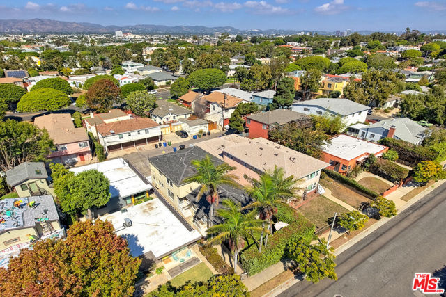 827 Cedar Street photo 3