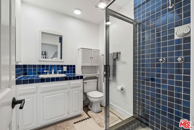 2622 2nd Street, Santa Monica CA: https://media.crmls.org/mediaz/60c38761-8c24-4bac-ad1c-435afa5bc2f4.jpg