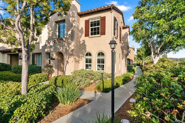 6102 Alida Row, San Diego CA: https://media.crmls.org/mediaz/60c3c9ea-0dc7-4013-a09a-4d5e4facad9b.jpg