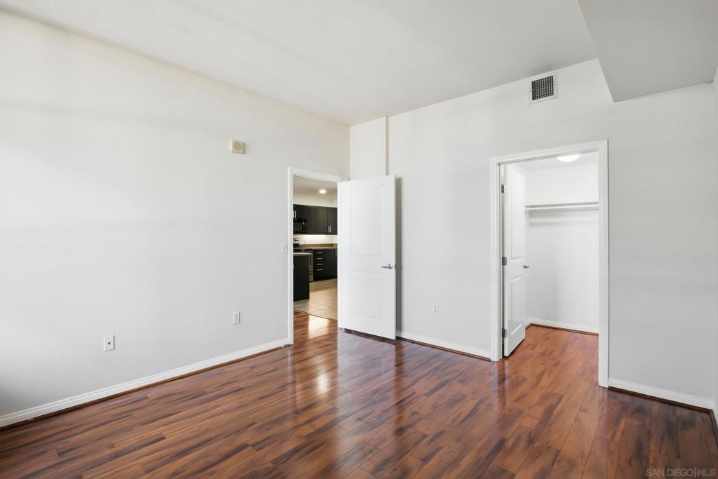 253 10th Ave - photo 16