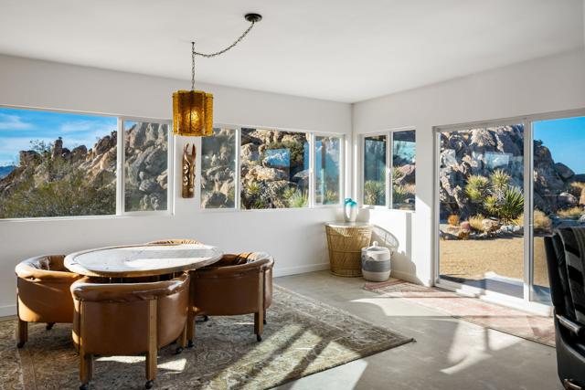 66425 Foothill Drive Drive, Joshua Tree CA: https://media.crmls.org/mediaz/60c56855-8124-42d2-8d1d-5d9db475620e.jpg