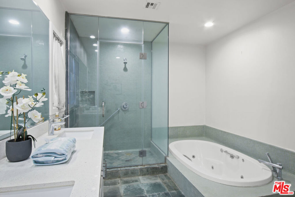 MLS #26866451 image #18