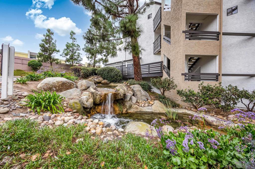 9705 Mesa Springs Way - photo 3