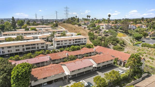 Detail Gallery Image 31 of 31 For 2352 Altisma Way #13,  Carlsbad,  CA 92009 - 2 Beds | 2 Baths