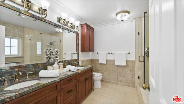 441 HOLLOWELL Avenue, Hermosa Beach, California 90254, 4 Bedrooms Bedrooms, ,2 BathroomsBathrooms,Residential,Sold,HOLLOWELL,22165653