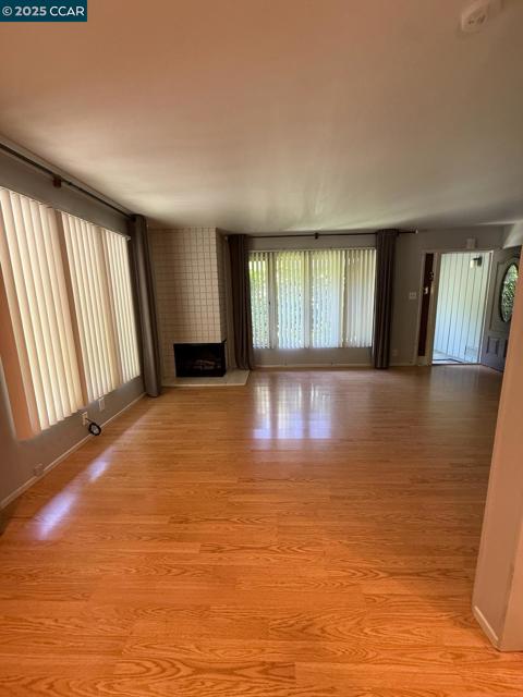 2061 VANDERSLICE AVE, Walnut Creek CA: https://media.crmls.org/mediaz/60c9e36f-b8ed-4b51-b673-34380f6e3c86.jpg