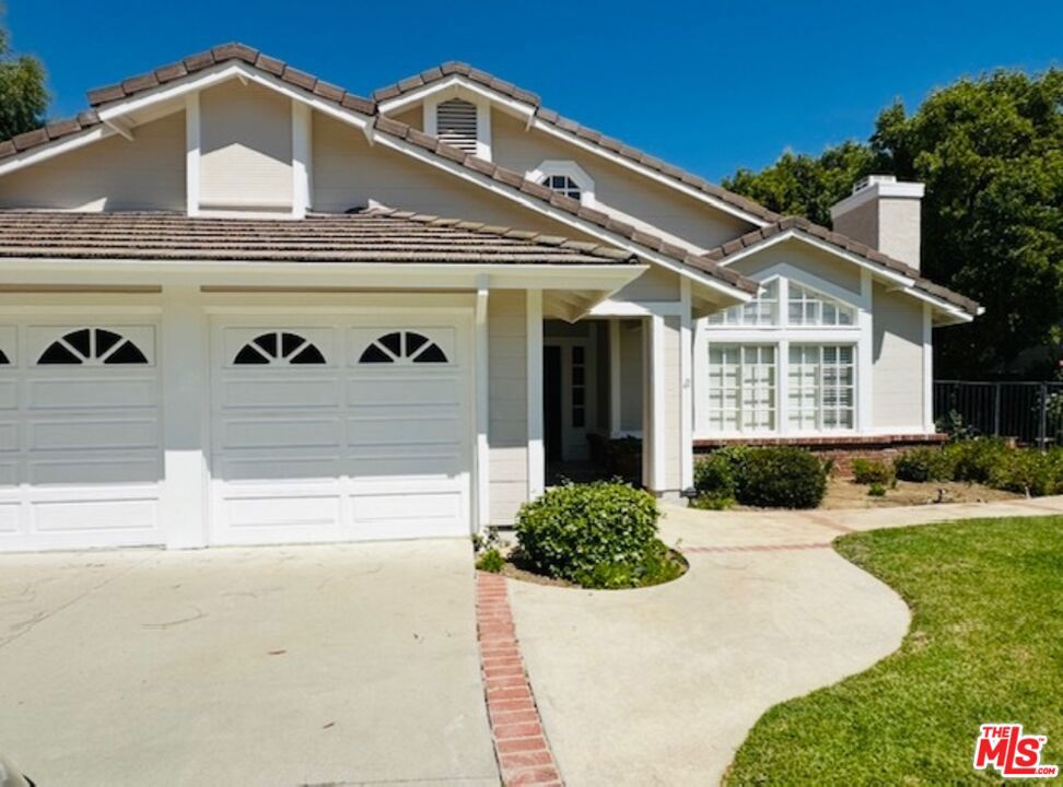 32636 Bowman Knoll Drive