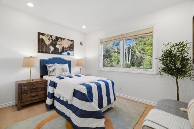 215 Vista De Sierra, Los Gatos CA: https://media.crmls.org/mediaz/60ca5629-4c12-4ad8-9d8f-60c1b18dcd0a.jpg