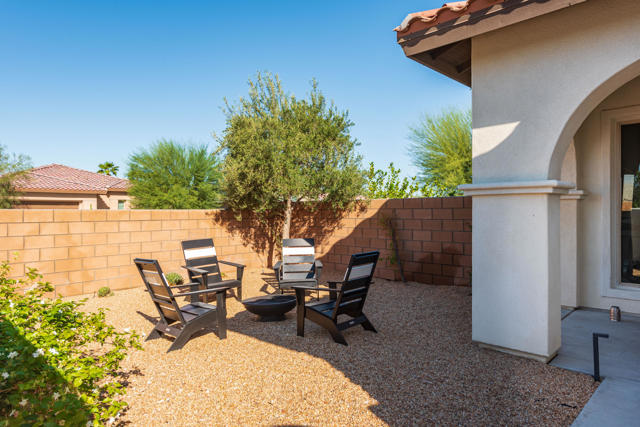 74292 Zeppelin Drive, Palm Desert CA: https://media.crmls.org/mediaz/60cb4e3f-4cb5-4019-b02e-da244483a7cb.jpg