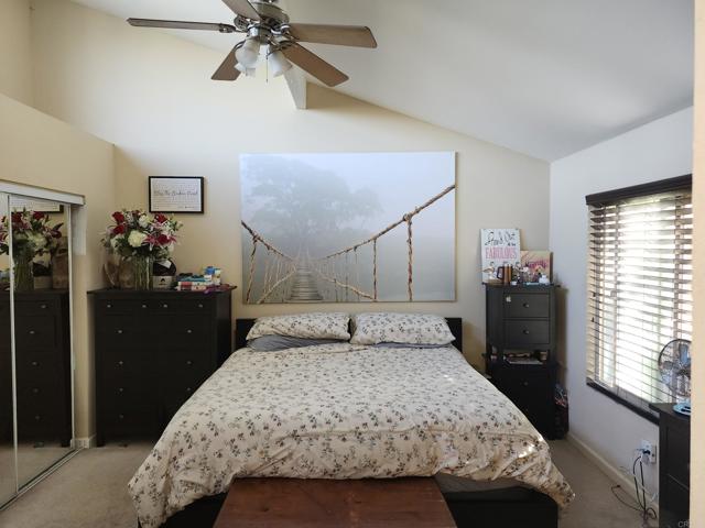 Home for Sale in Lakeside