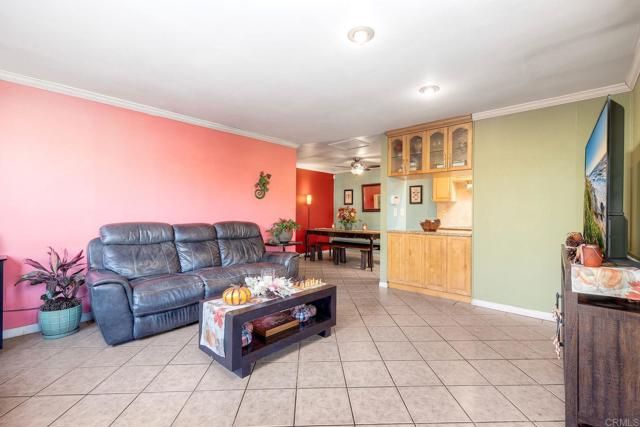 78 Sherwood Street, Chula Vista CA: https://media.crmls.org/mediaz/60ccbefc-52df-4203-83d3-5adcef87924d.jpg