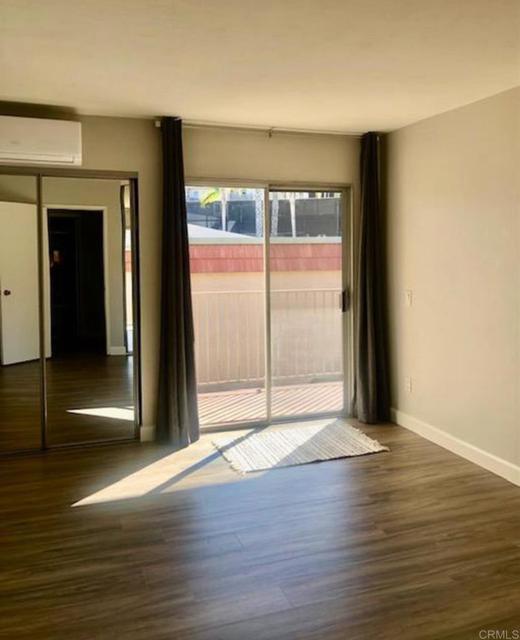 2330 Hosp Way, Carlsbad CA: https://media.crmls.org/mediaz/60cdc819-8605-4298-99f3-d54345e63632.jpg