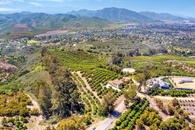 6860 Worth Way, Camarillo CA: https://media.crmls.org/mediaz/60cdf704-ebbb-49cb-bc89-df774de72e9e.jpg