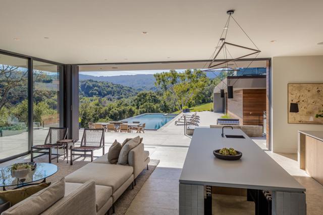 Image 11 of 39 For 40 Firethorn Way