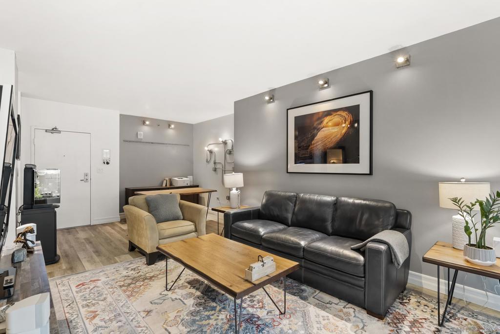 425 Beech St. - photo 3