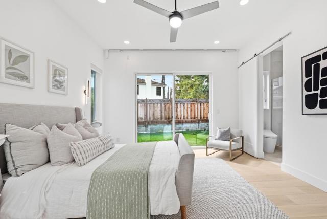 395 Martens Avenue, Mountain View CA: https://media.crmls.org/mediaz/60cfe68f-2a70-4f4c-aefc-518e7afd565f.jpg