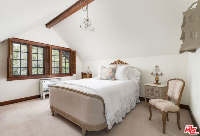 4385 Via Presada, Santa Barbara CA: https://media.crmls.org/mediaz/60d0070a-e8f7-4241-97da-54ffe75ec97f.jpg