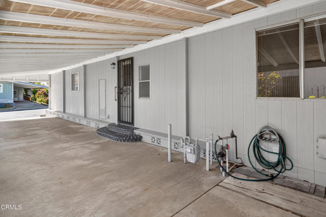 Detail Gallery Image 25 of 37 For 222 Calle Fronte #29,  Camarillo,  CA 93012 - 2 Beds | 2 Baths