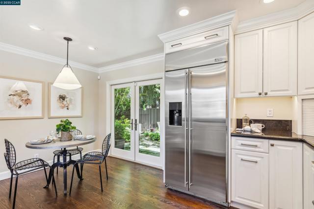 924 Cheyenne Dr, Walnut Creek CA: https://media.crmls.org/mediaz/60d0ca79-bea2-4cb7-8b35-285370b223e4.jpg