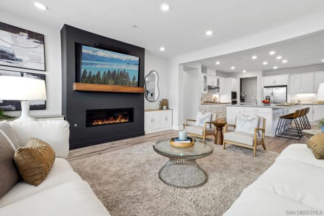 941 Lindbergh Dr, San Marcos CA: https://media.crmls.org/mediaz/60d23b7e-b8dc-4c73-886c-8d2d582b8f57.jpg