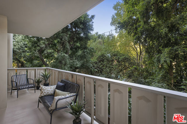 4455 Los Feliz Boulevard, 204 photo 14