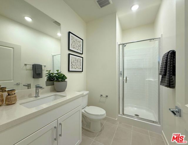 11783 E Melody Way, Whittier CA: https://media.crmls.org/mediaz/60d3e68c-3c48-4d3a-b710-95749810a409.jpg