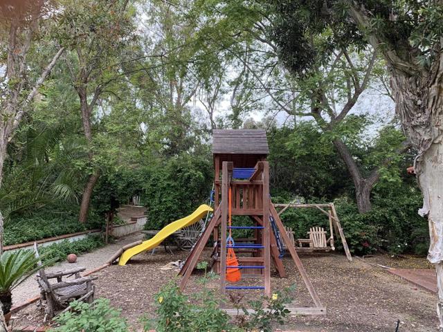Detail Gallery Image 9 of 65 For 7401 Luna De Oro, Rancho Santa Fe,  CA 92067 - 4 Beds | 3/2 Baths