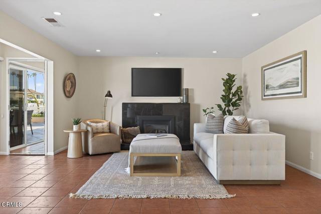 Detail Gallery Image 19 of 76 For 2941 Surfrider Ave, Ventura,  CA 93001 - 5 Beds | 3 Baths