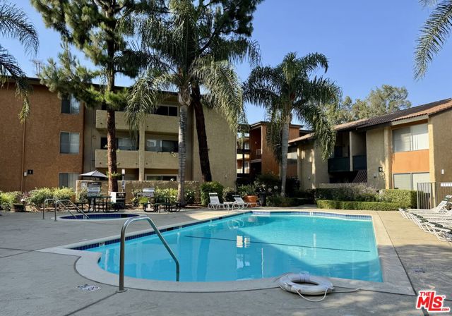 15425 Sherman Way, Van Nuys CA: https://media.crmls.org/mediaz/60d8f874-695f-4ee6-b8a3-fc40b47cc244.jpg