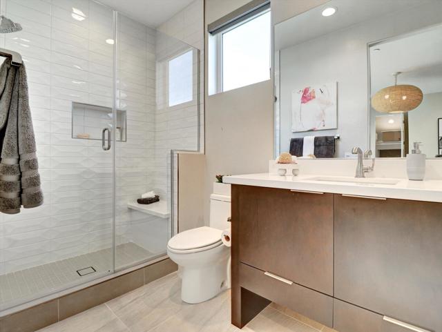 798 Obsidian Loop E, Palm Springs, CA 92264