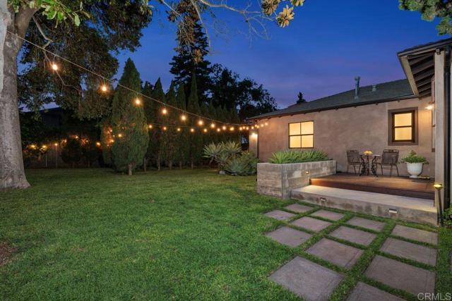 860 Nardo Road, Encinitas CA: https://media.crmls.org/mediaz/60dbee02-620c-465e-b6c1-d95e1062e2d8.jpg
