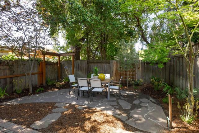 2350 Harvard Street, Palo Alto CA: https://media.crmls.org/mediaz/60dc6f7d-f5f1-4bd0-a693-510ddf744a5a.jpg