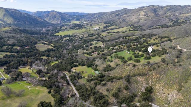 19235 Cachagua Road, Carmel Valley CA: https://media.crmls.org/mediaz/60dcbc77-3509-4a1b-9365-2fee07df410e.jpg