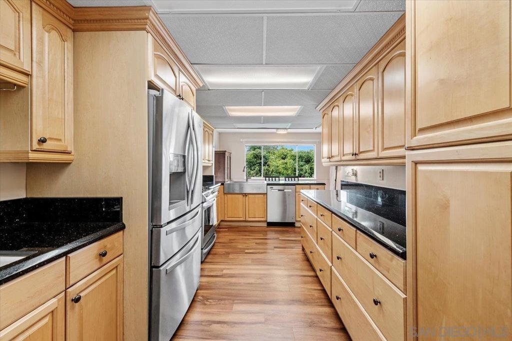 MLS #250041123SD image #24